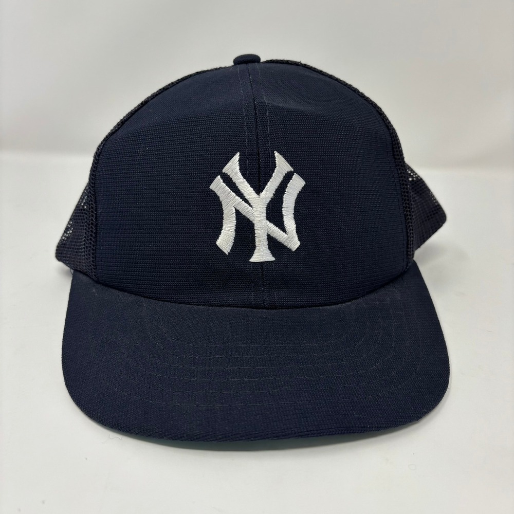 Vintage New York Yankees Annco Hat Cap Mens Mesh Trucker Snapback Green Brim